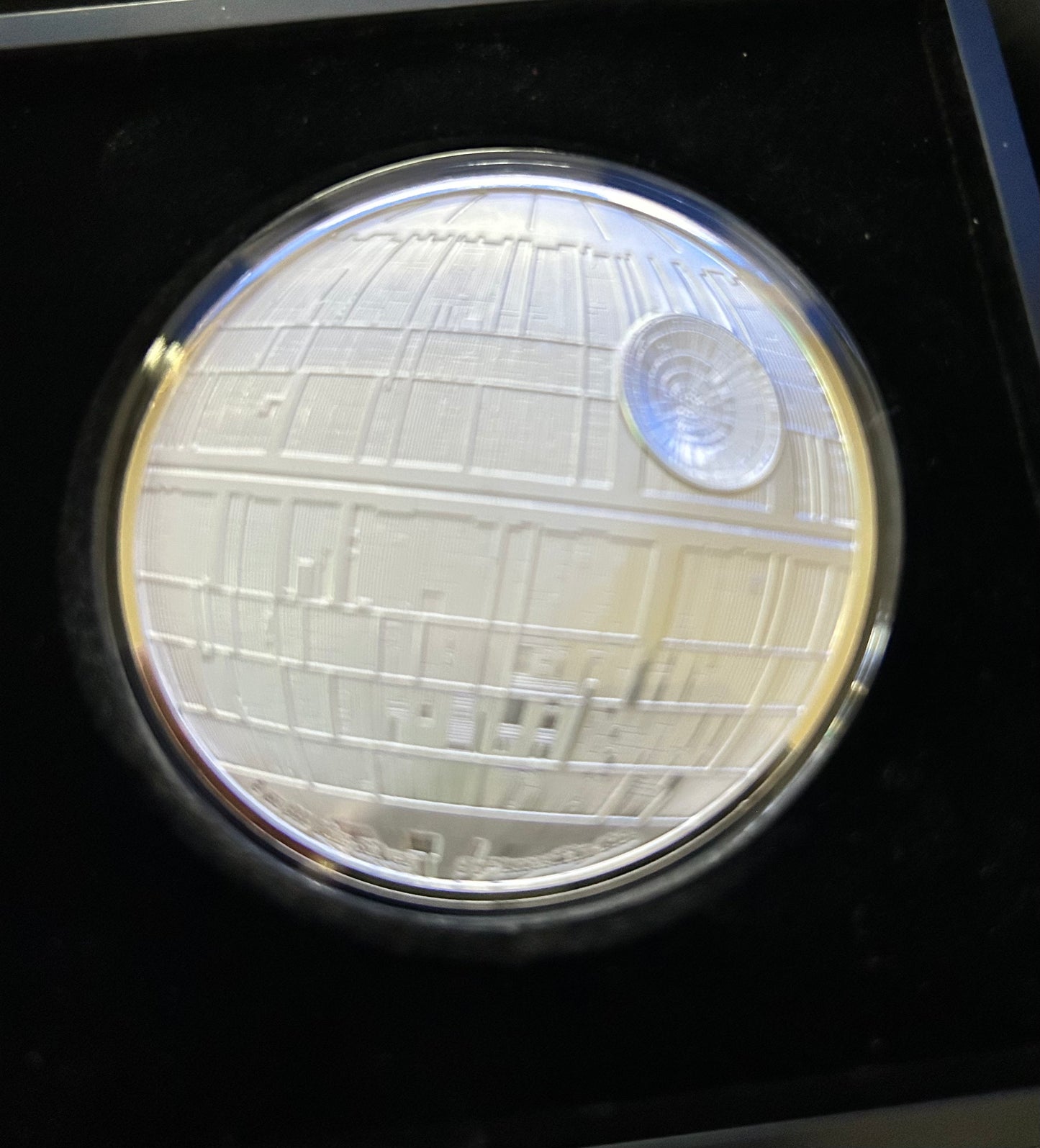 2022 Niue Star Wars Death Star $10 3oz .999 Fine Silver Coin NZM 3000 minted.